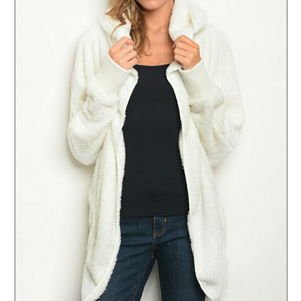 LAST ONE! Super Plush Hoodie in Off White - Picture 2 of 6